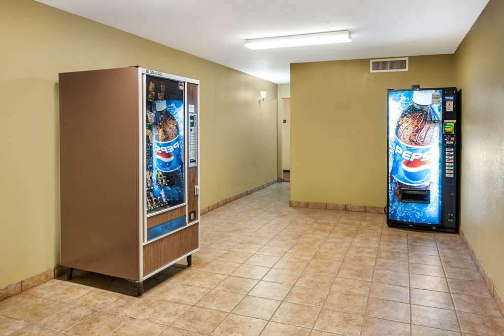 Rodeway Inn South Hutchinson Comodidades foto
